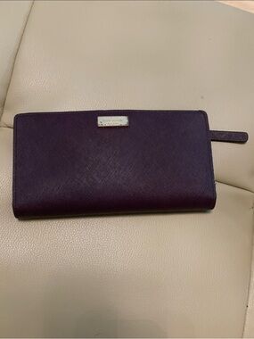 Kate Spade Wallet Button Clutch Maroon with ID Holder Credit Card Slots